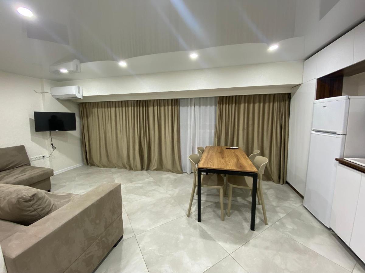 Gss - B Apartment Tbilisi Exterior foto